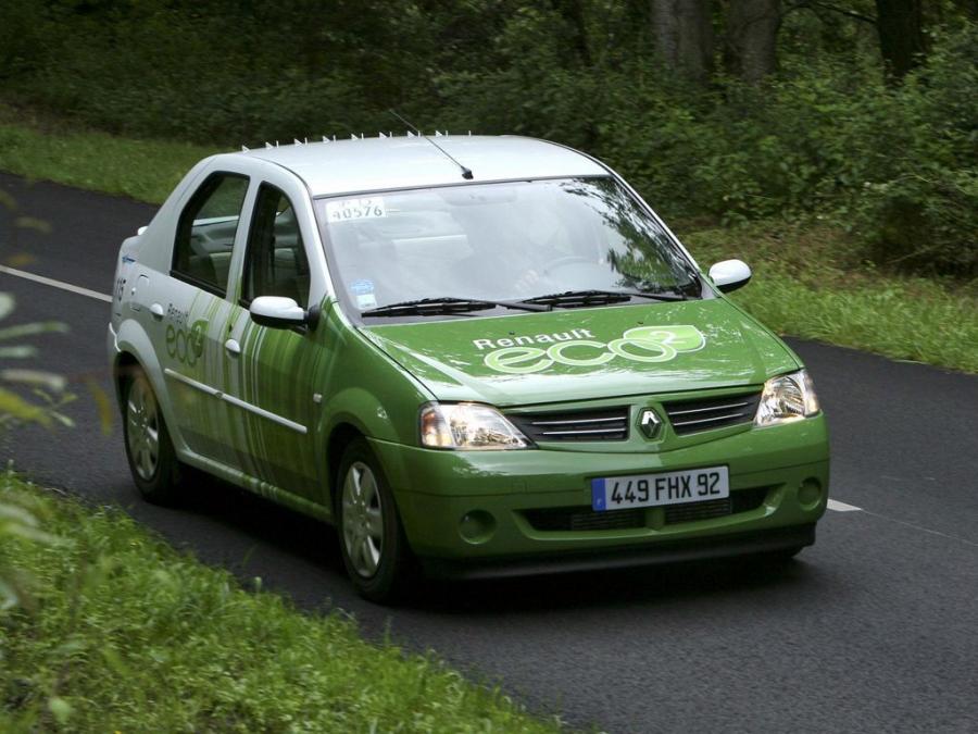  Renault Logan ECO2 Concept 2007 года  (фото 6 из 17)